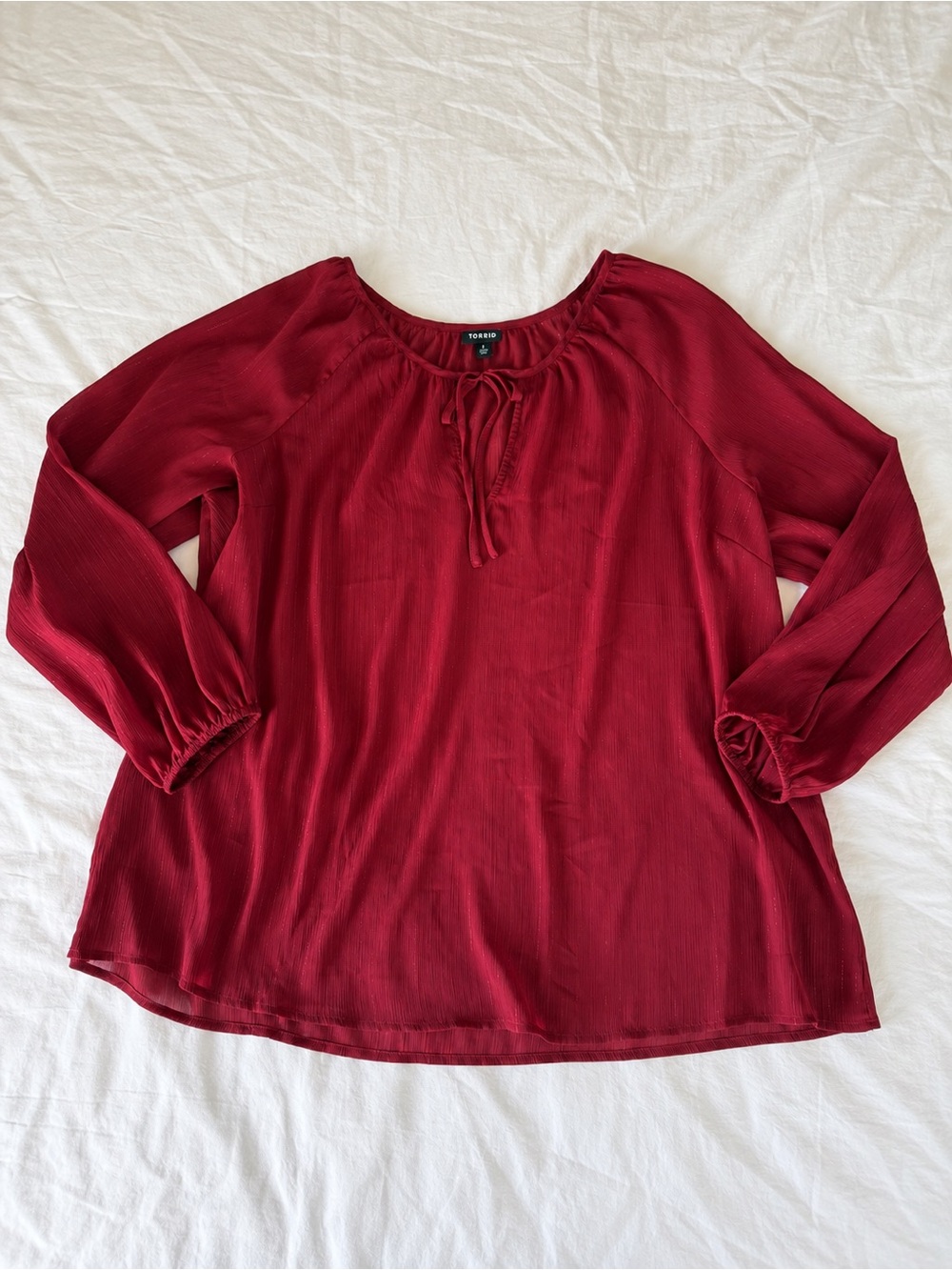 Torrid Burgundy Red Metallic Shimmer Tie Neck Peasant Blouse Plus Size 2 2X Fall